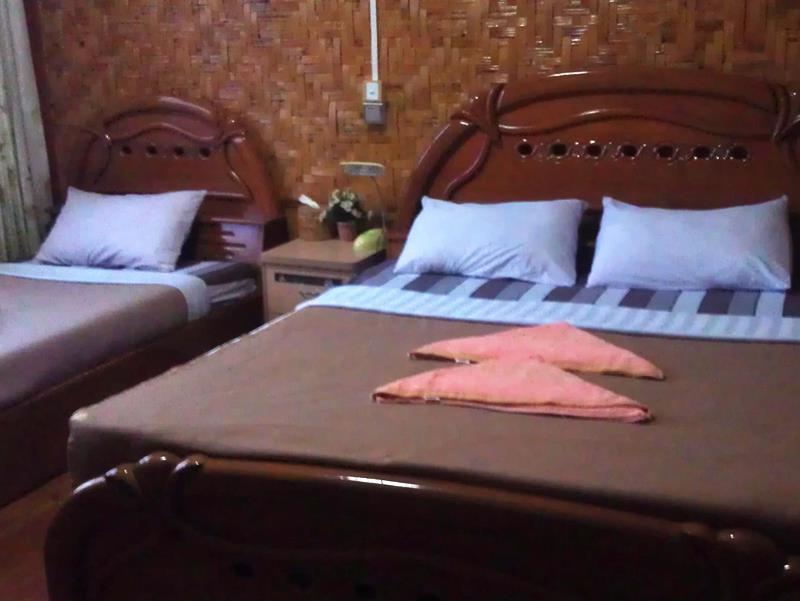 Everest Hotel Yangon Esterno foto